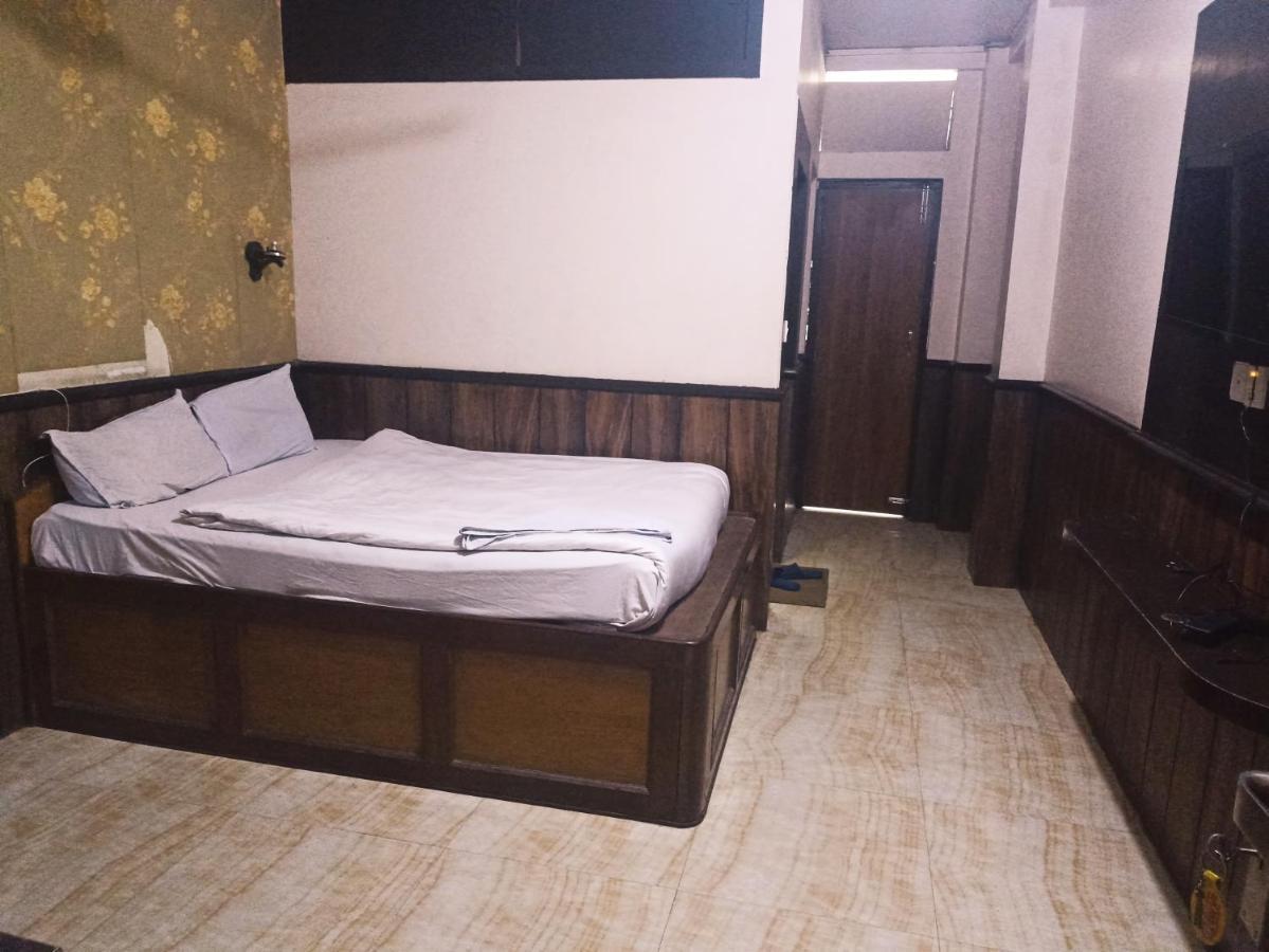 Hotel Prakash International Hetauda Buitenkant foto