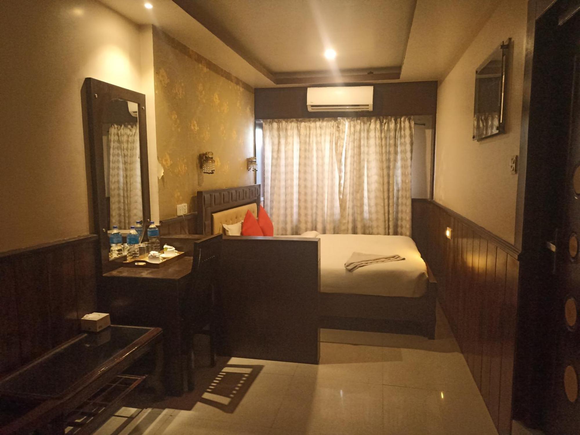 Hotel Prakash International Hetauda Kamer foto